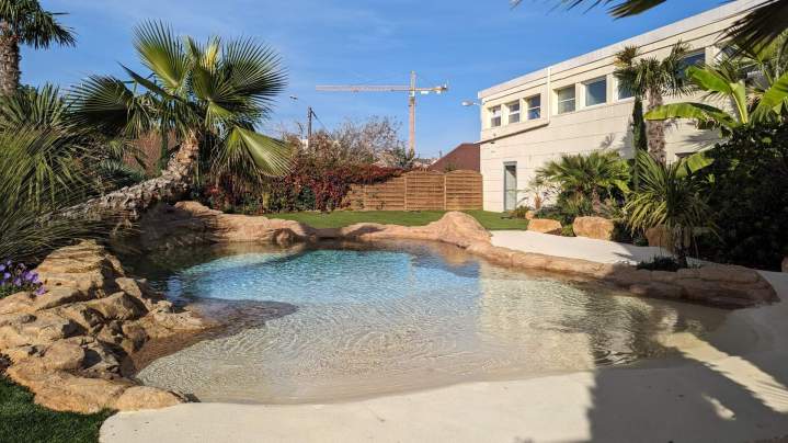 PXL 20231017 092218741